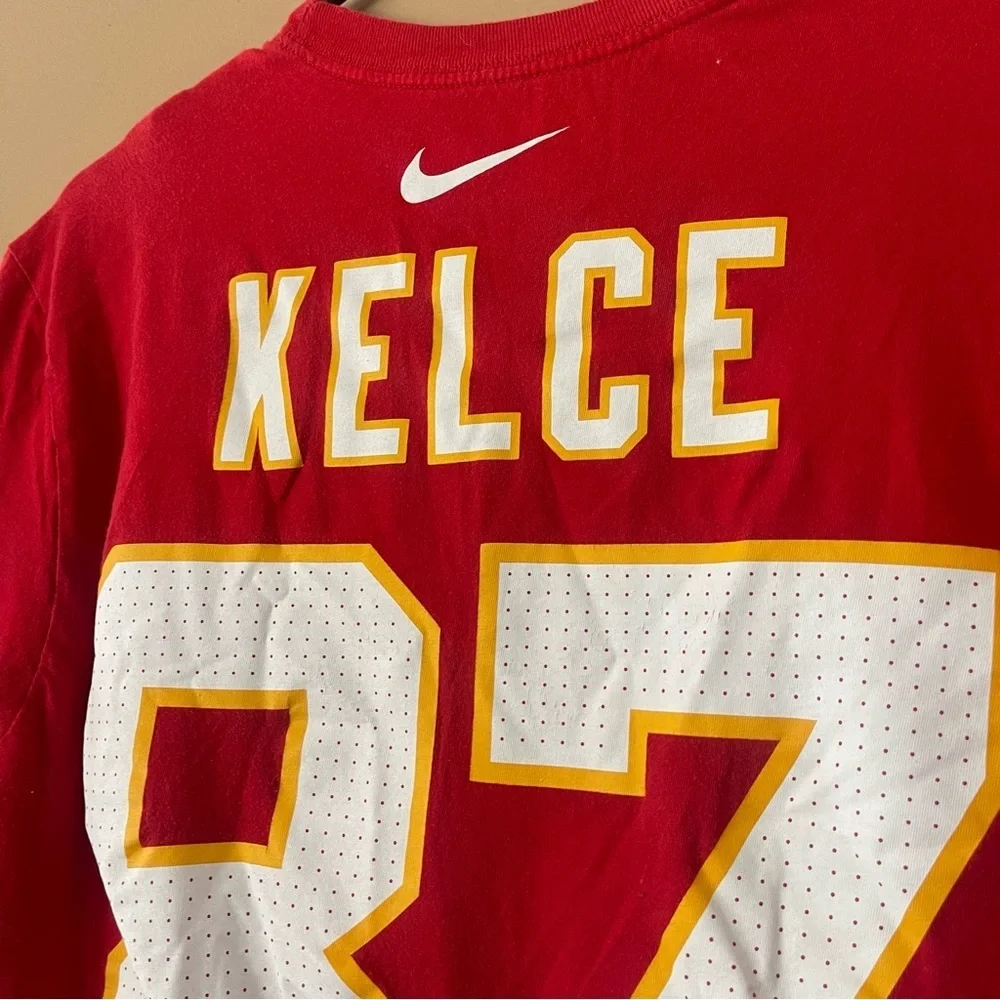 Chiefs Kelce Nike Red Jersey Tee with Logo size medium